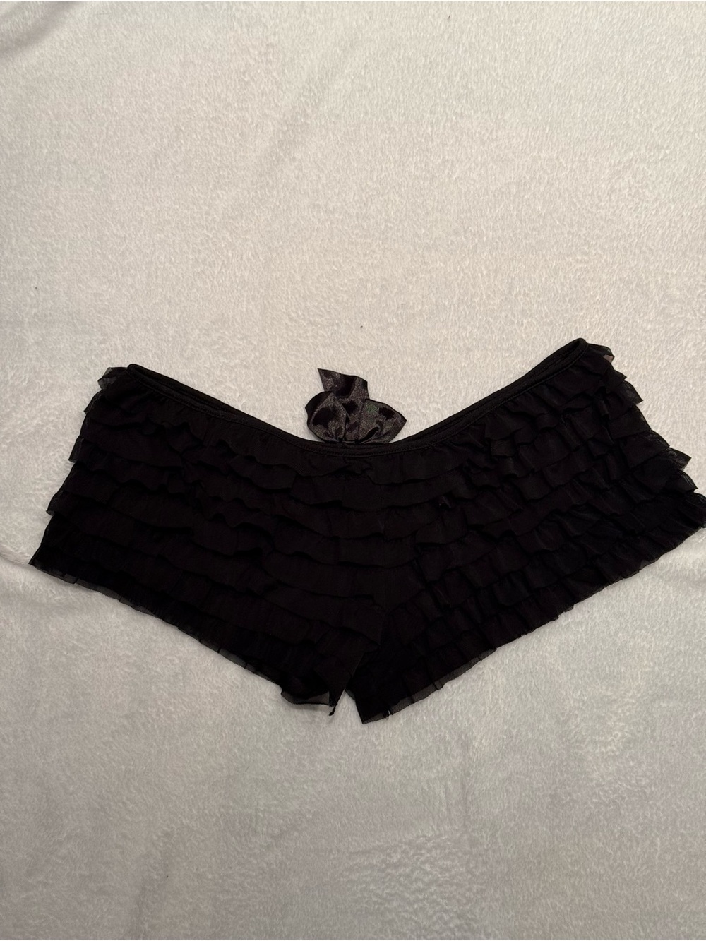 Ruffle Layered booty Shorts - Black